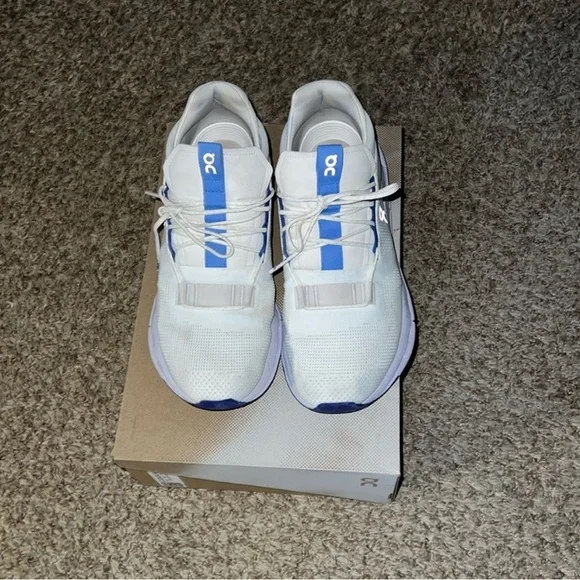 On Running Cloudnova Dyed White Heather - Picture 2 of 3